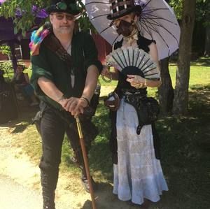 Meet your Posher, Weston